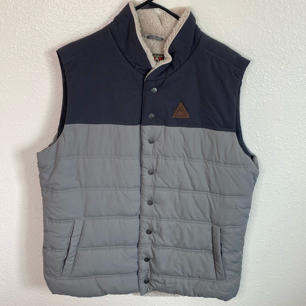 Avalanche Outdoor Supply Puffer Vest